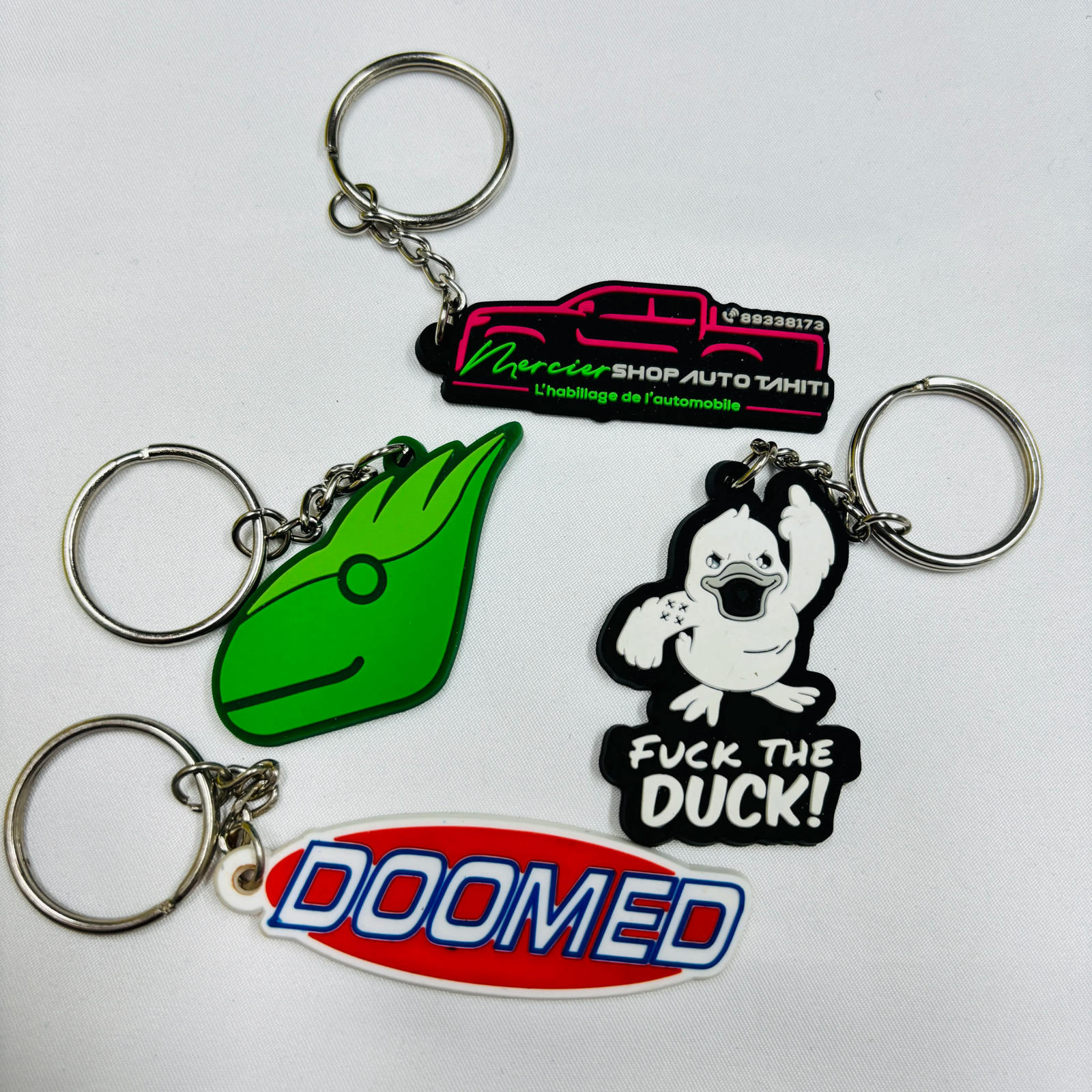 gantungan kunci karet untuk promosi perusahaan